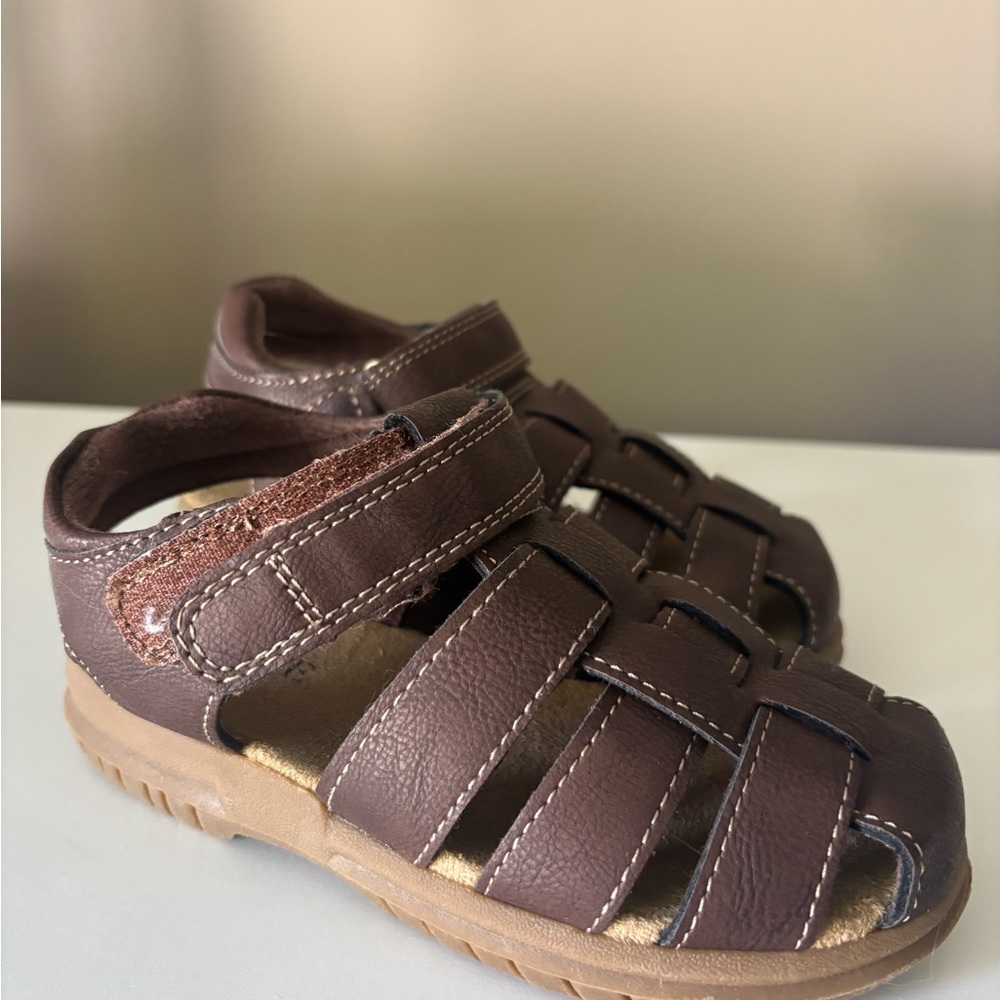The Children's Place Brown Closed-Toe Fisherman Sandals